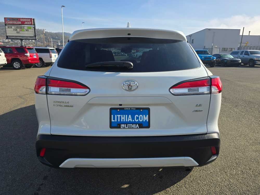 Thumbnail: 2024 Toyota Corolla Cross - 4