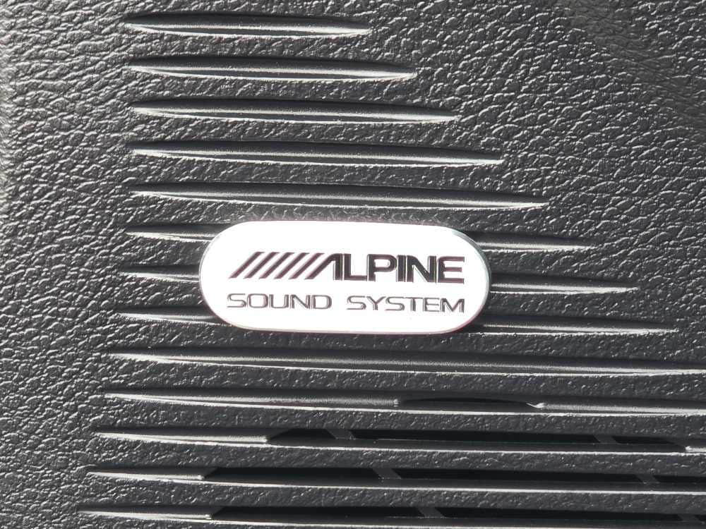 Thumbnail: 2015 Dodge Challenger - 18