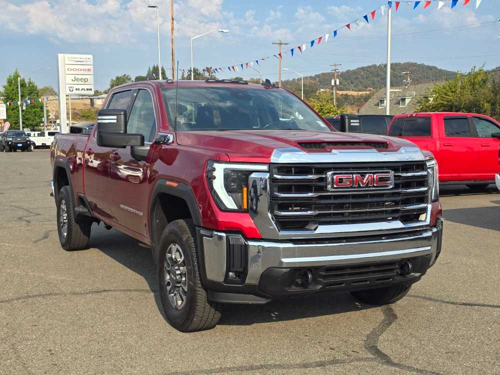 Thumbnail: 2024 GMC Sierra 3500 - 4