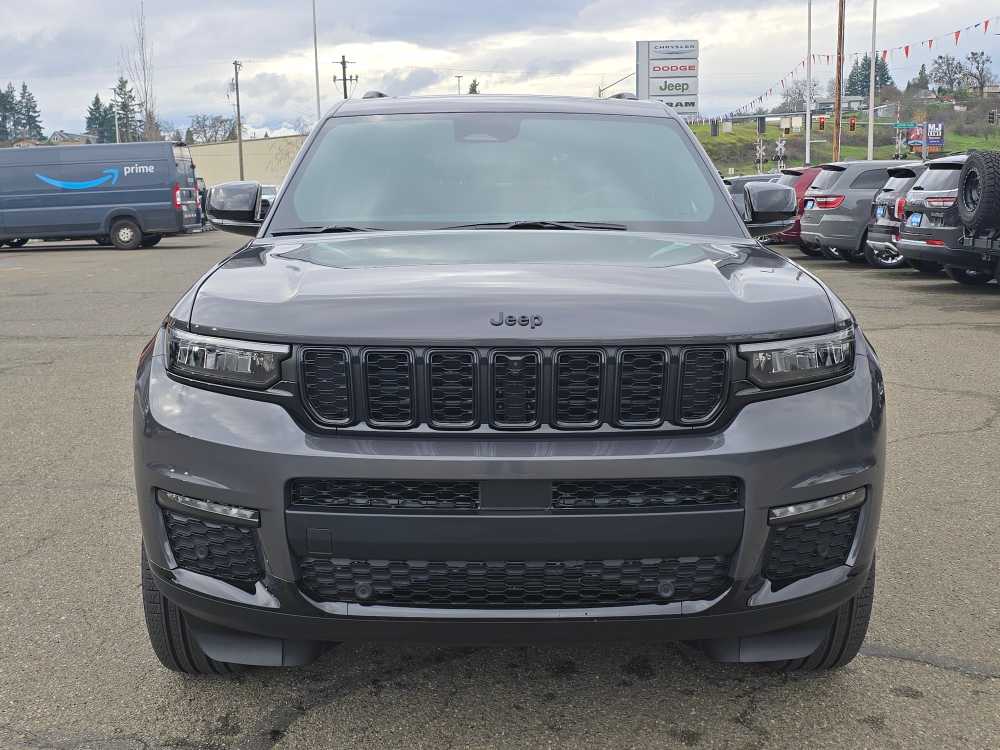 Thumbnail: 2025 Jeep Grand Cherokee L - 8