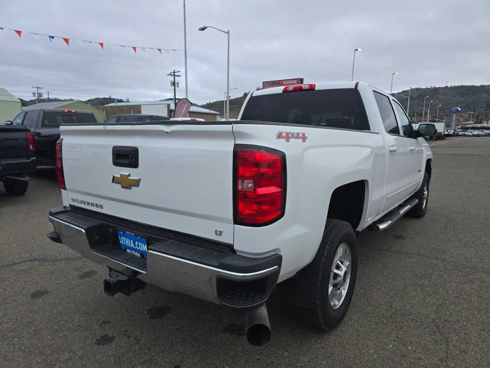 Thumbnail: 2015 Chevrolet Silverado 2500 - 5