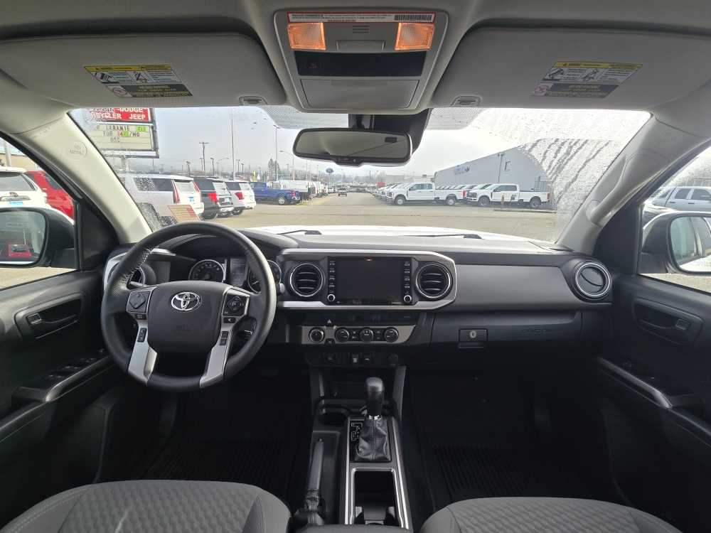 Thumbnail: 2022 Toyota Tacoma - 15