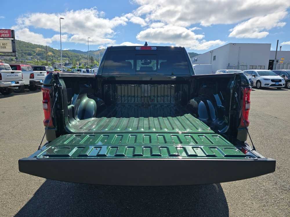 Thumbnail: 2026 RAM 1500 - 19