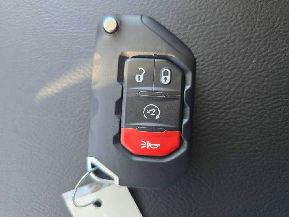 Thumbnail: 2026 Jeep Wrangler - 21