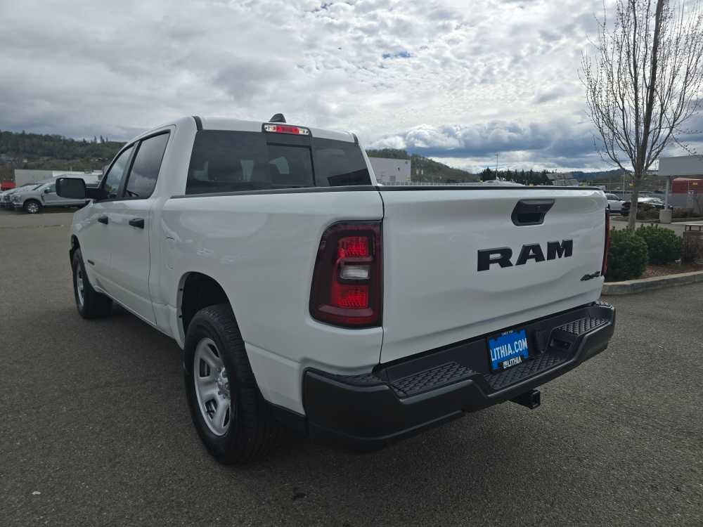 Thumbnail: 2026 RAM 1500 - 3
