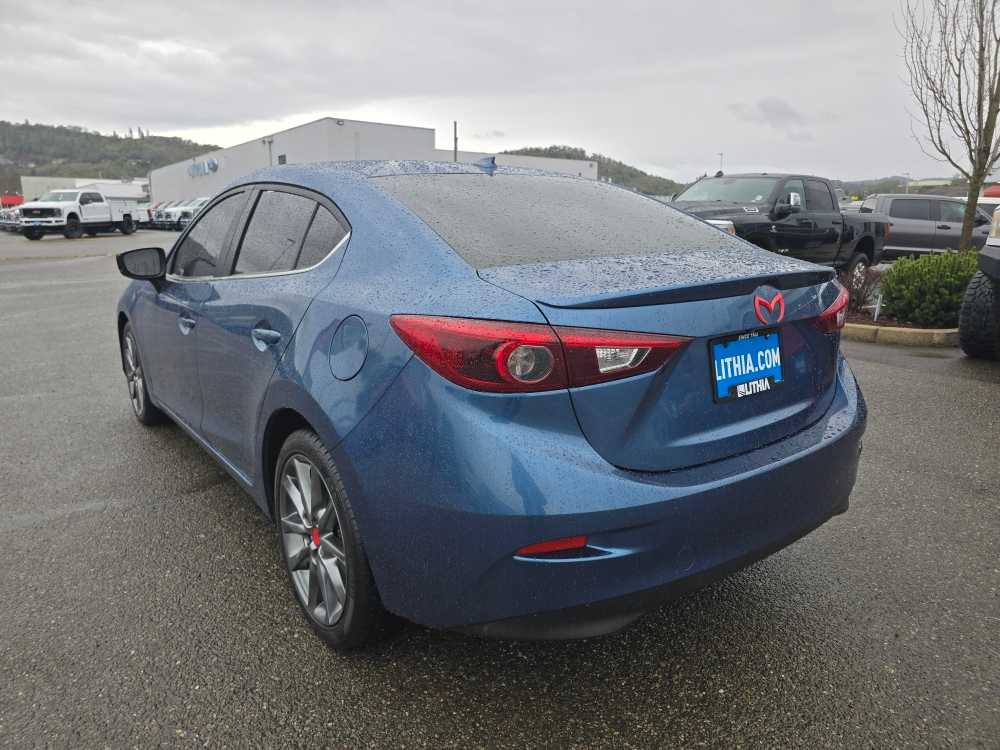 Thumbnail: 2018 Mazda Mazda3 - 3