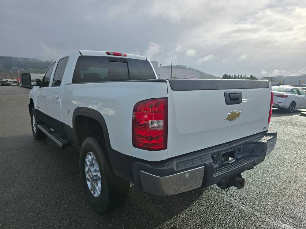 Thumbnail: 2011 Chevrolet Silverado 3500 - 3