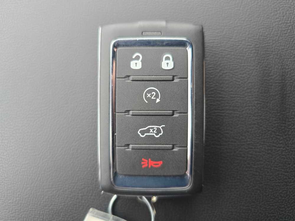 Thumbnail: 2025 Jeep Grand Cherokee L - 22