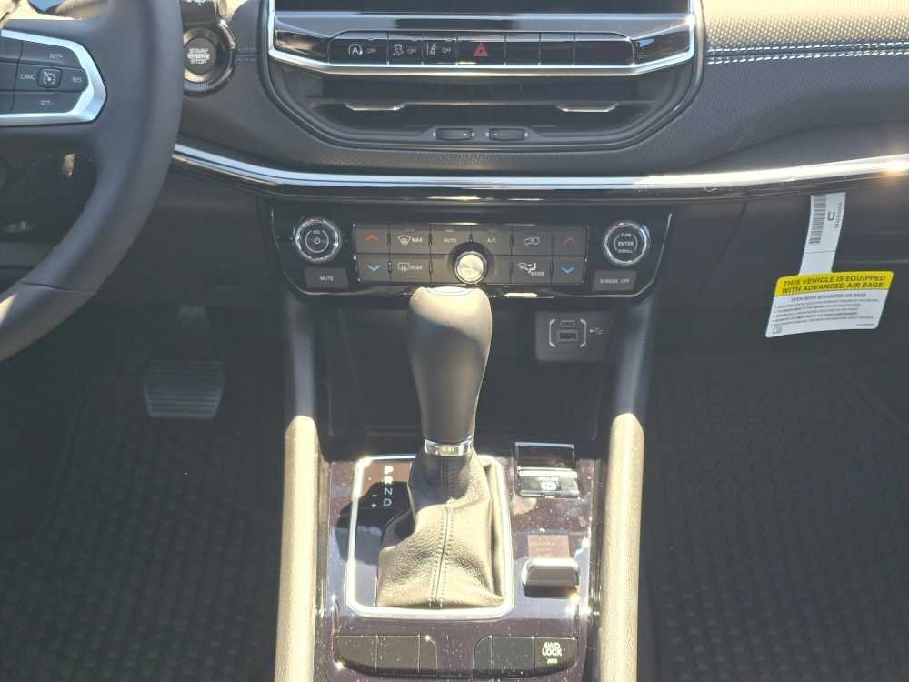 Thumbnail: 2026 Jeep Compass - 13