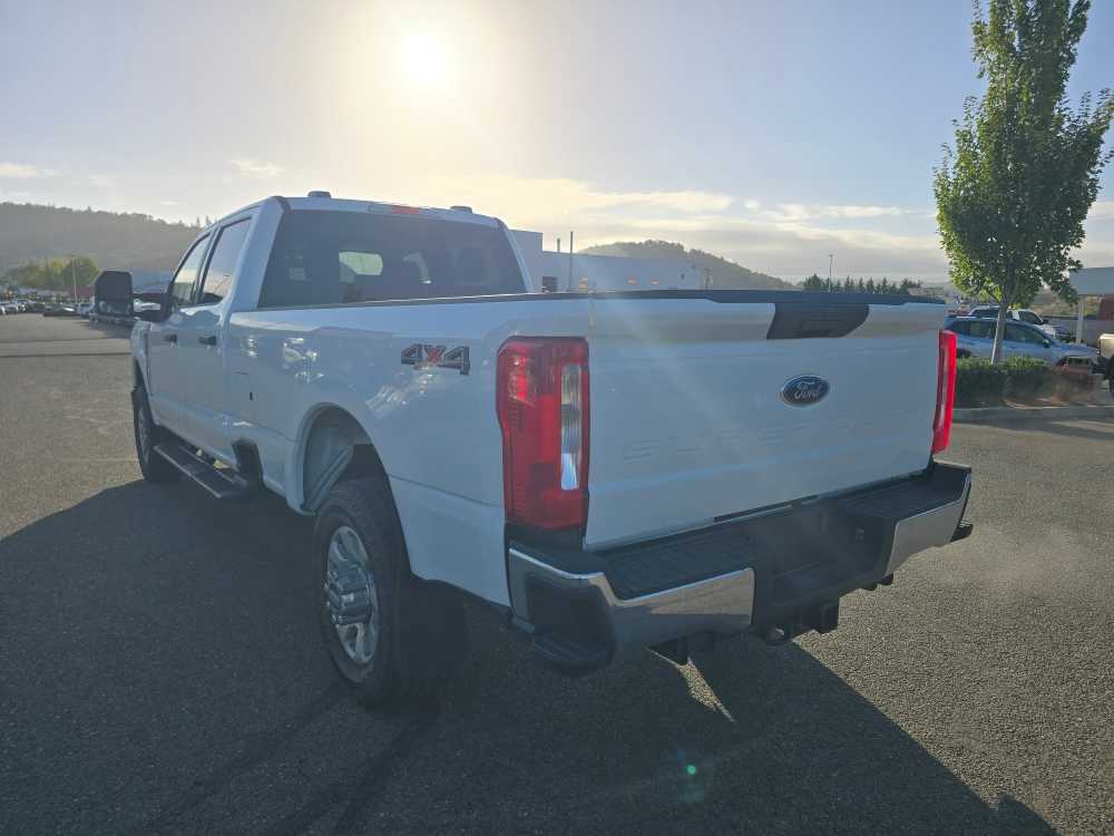 Thumbnail: 2023 Ford F-350 - 2