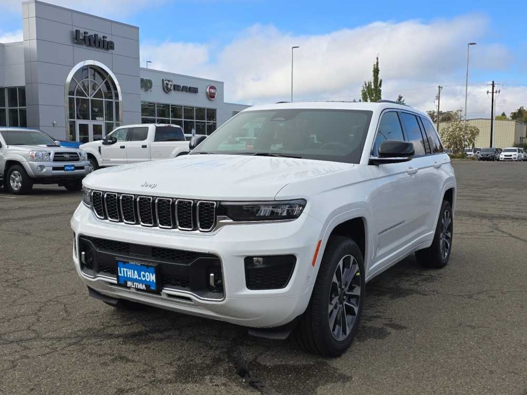 New 2025 Jeep Grand Cherokee Overland Sport Utility
