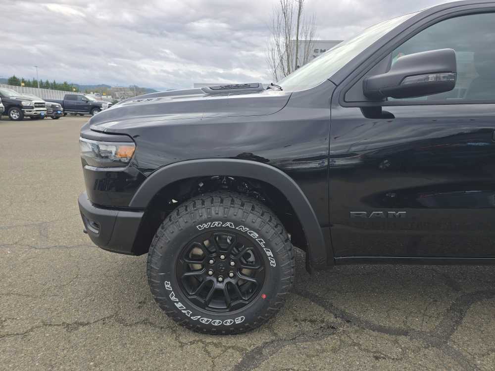 Thumbnail: 2026 RAM 1500 - 18