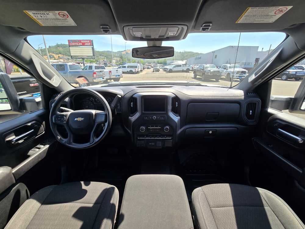 Thumbnail: 2021 Chevrolet Silverado 3500 - 16