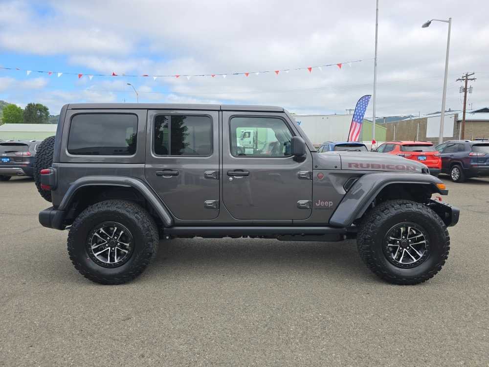 Thumbnail: 2026 Jeep Wrangler - 6