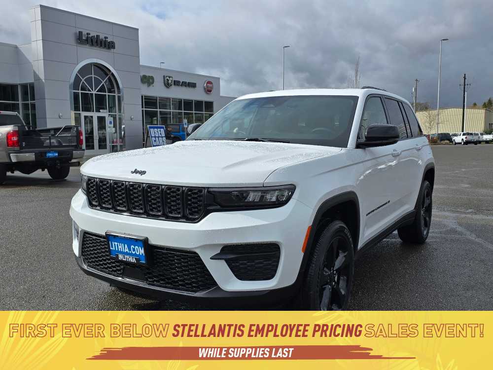 2025 Jeep Grand Cherokee Altitude -
                  Roseburg, OR