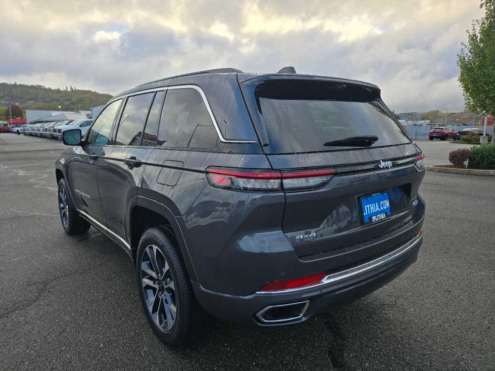 Thumbnail: 2025 Jeep Grand Cherokee - 3