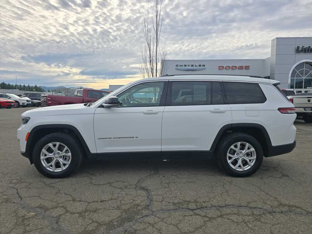 Thumbnail: 2023 Jeep Grand Cherokee - 2