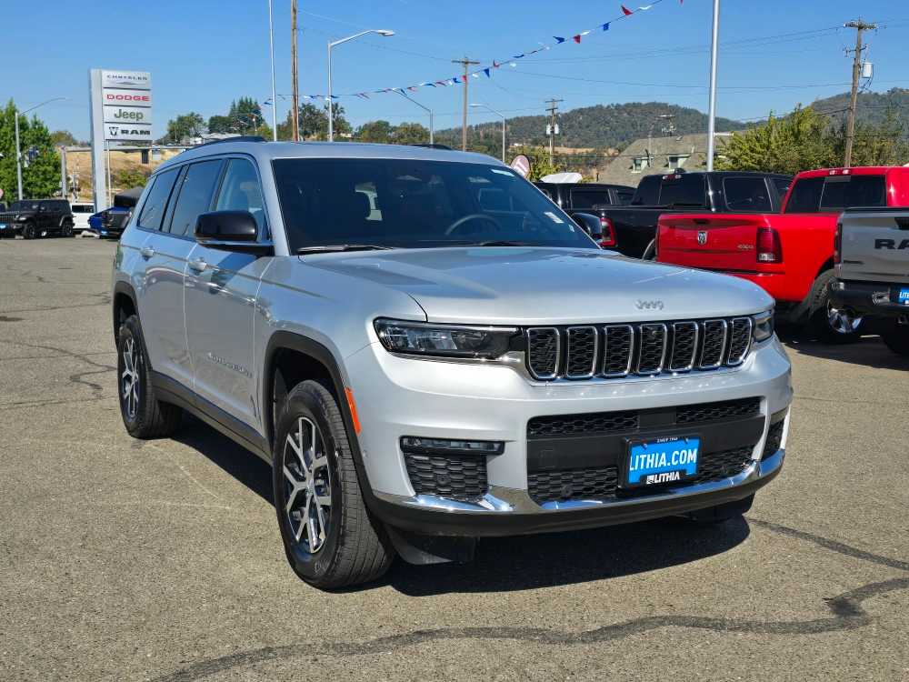 Thumbnail: 2024 Jeep Grand Cherokee L - 7