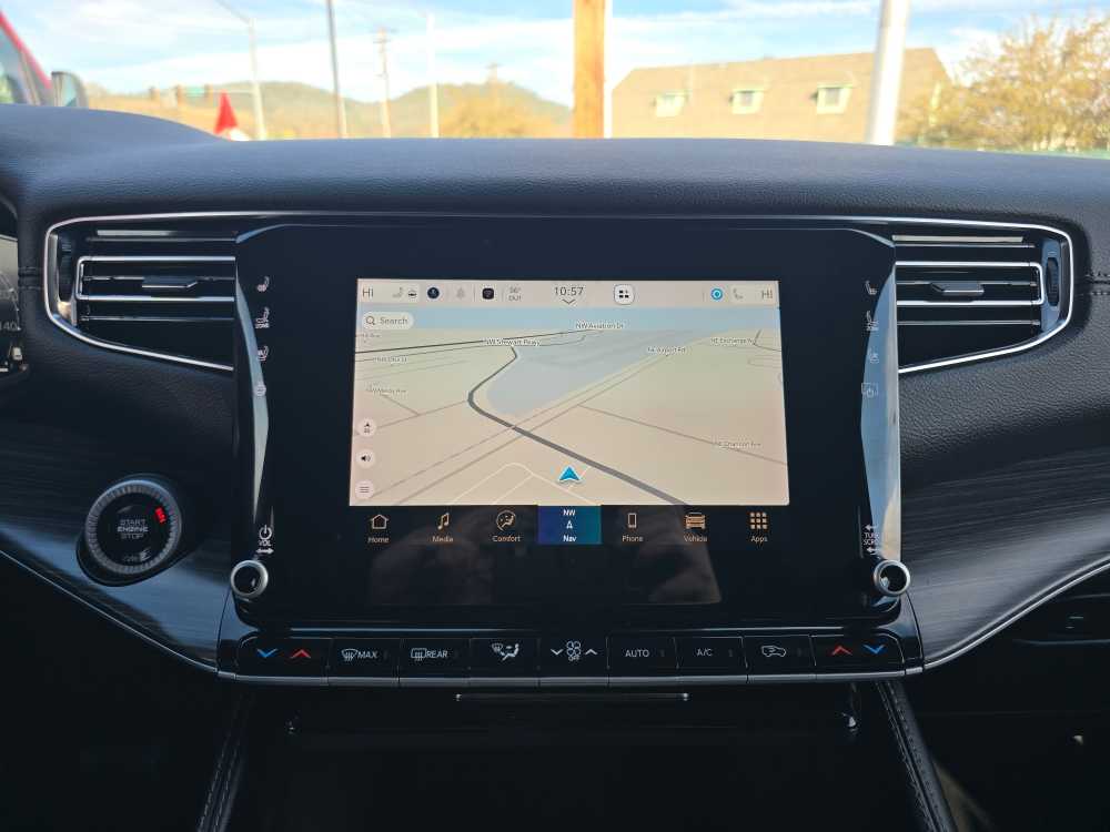 Thumbnail: 2024 Jeep Wagoneer - 12