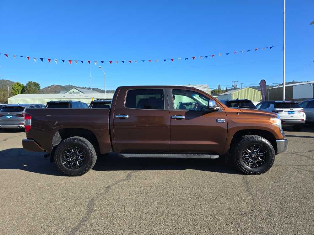 Thumbnail: 2014 Toyota Tundra - 6