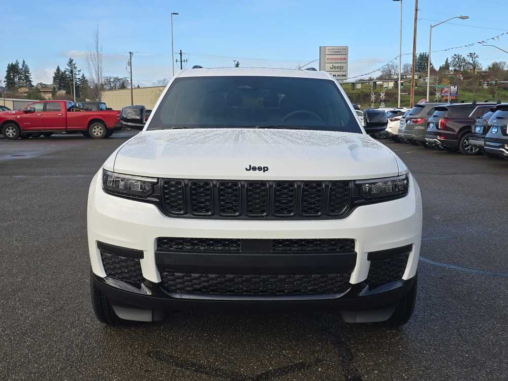 Thumbnail: 2025 Jeep Grand Cherokee L - 8