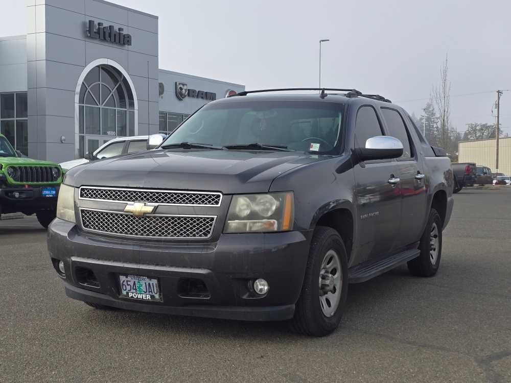 2011 Chevrolet Avalanche 1500 LT -
                  Roseburg, OR