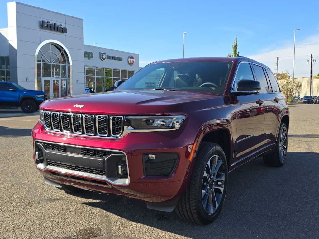 New 2025 Jeep Grand Cherokee Overland Sport Utility
