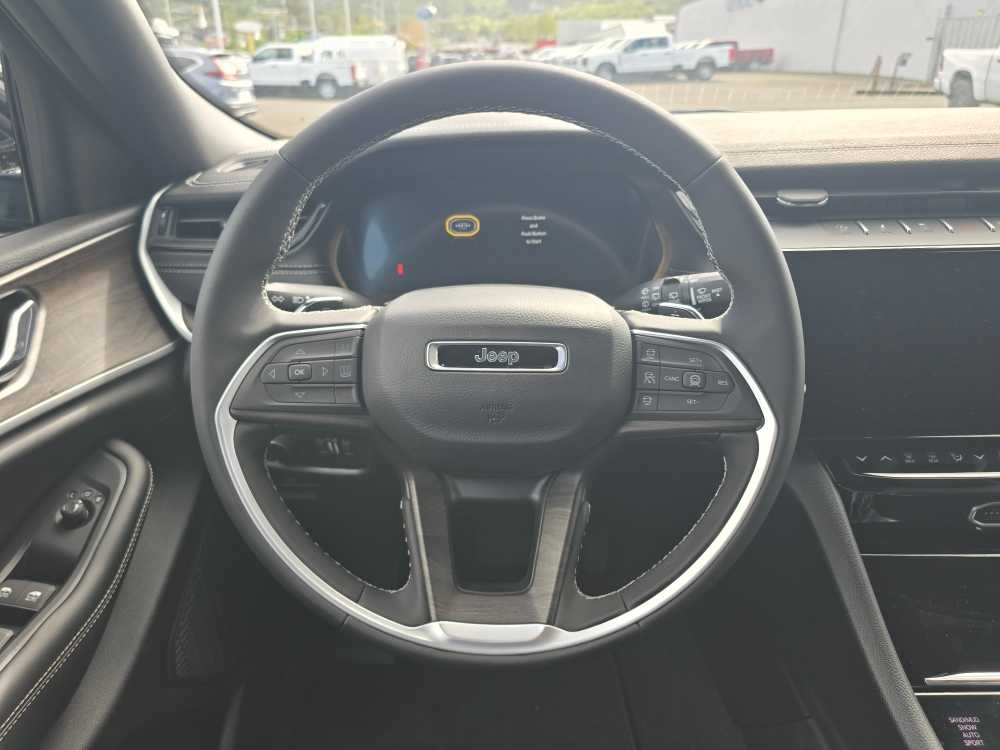 Thumbnail: 2026 Jeep Grand Cherokee - 11