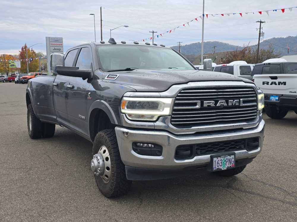 2021 Ram 3500 Laramie photo 4
