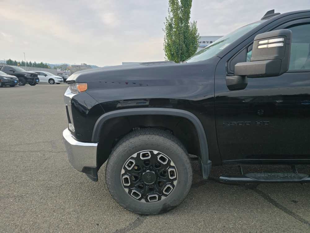 Thumbnail: 2022 Chevrolet Silverado 2500 - 6