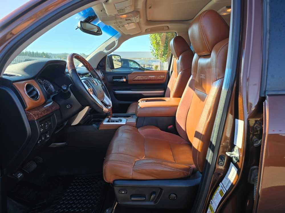 Thumbnail: 2014 Toyota Tundra - 9