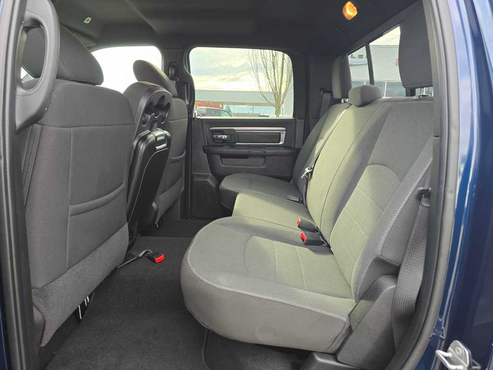 Thumbnail: 2022 RAM 1500 Classic - 17