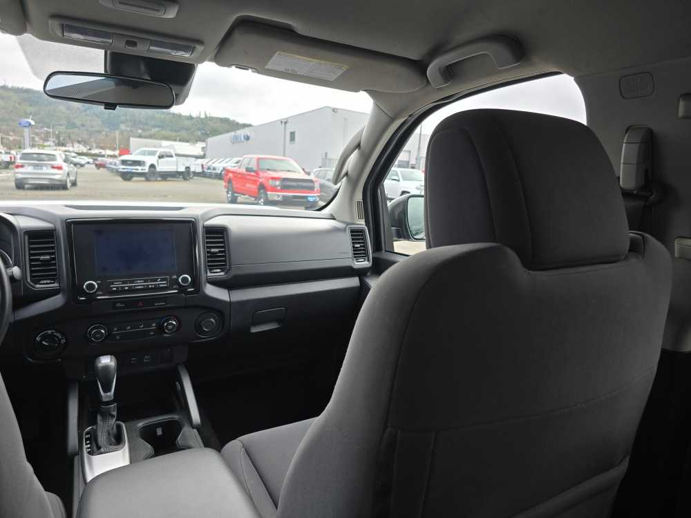 Thumbnail: 2023 Nissan Frontier - 14