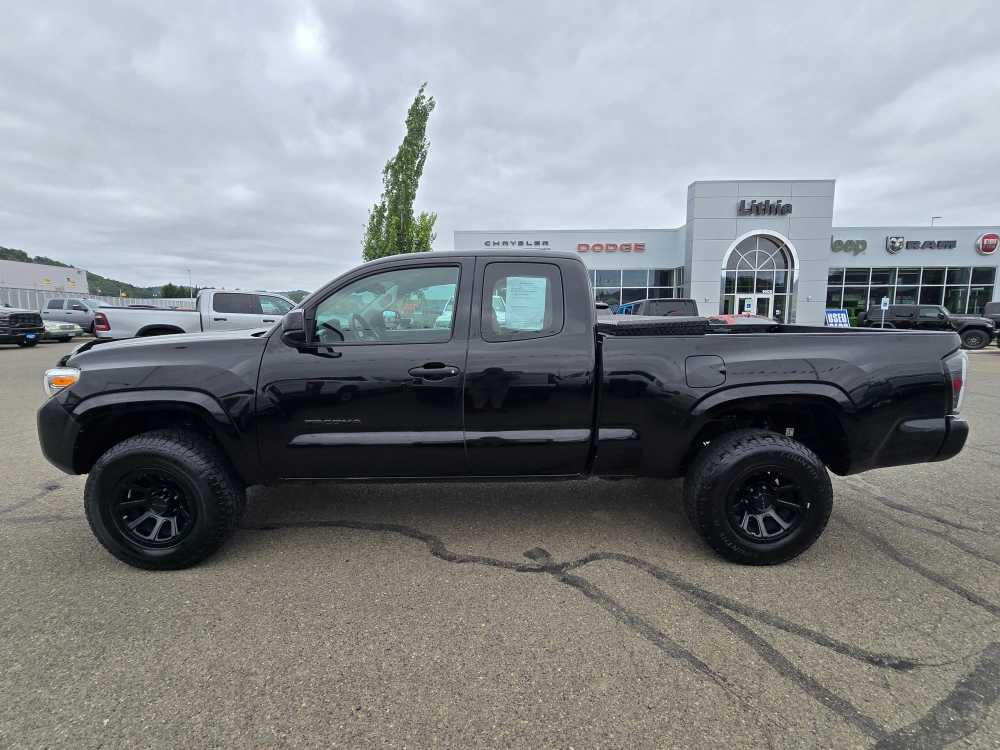 Used 2018 Toyota Tacoma SR with VIN 5TFRX5GN9JX124312 for sale in Roseburg, OR