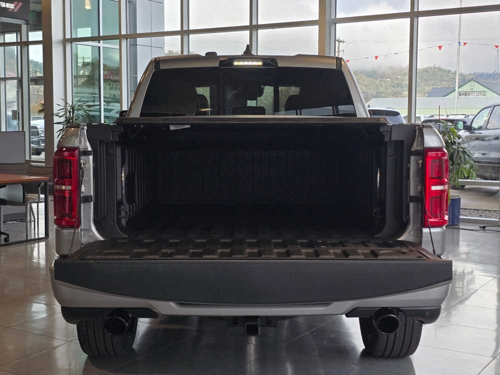 Thumbnail: 2026 RAM 1500 - 19