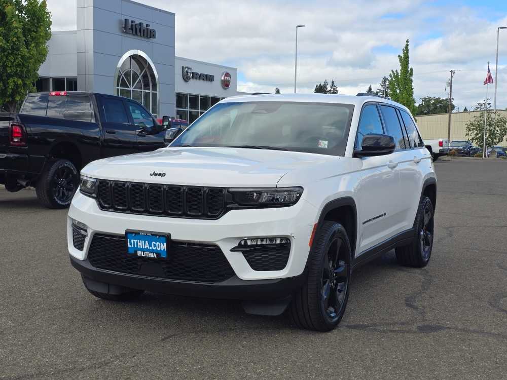 2023 Jeep Grand Cherokee Limited 4x4's photo