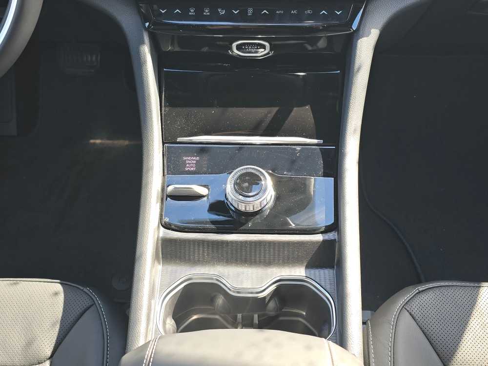 Thumbnail: 2026 Jeep Grand Cherokee - 13