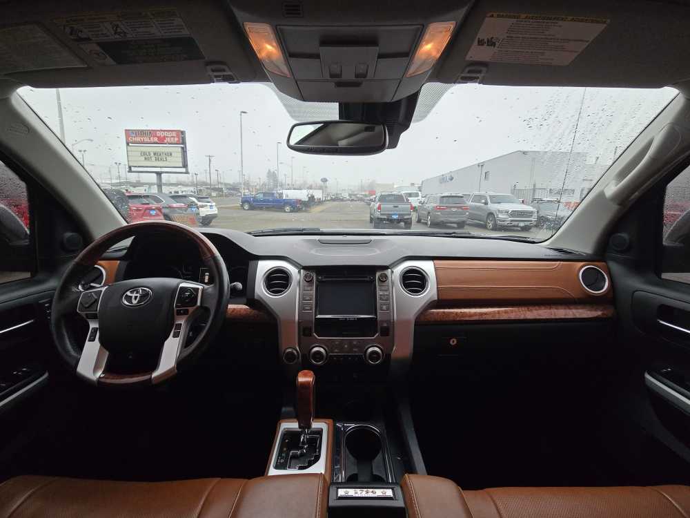 Thumbnail: 2018 Toyota Tundra - 15