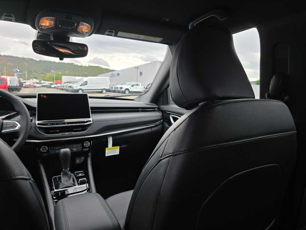 Thumbnail: 2026 Jeep Compass - 14