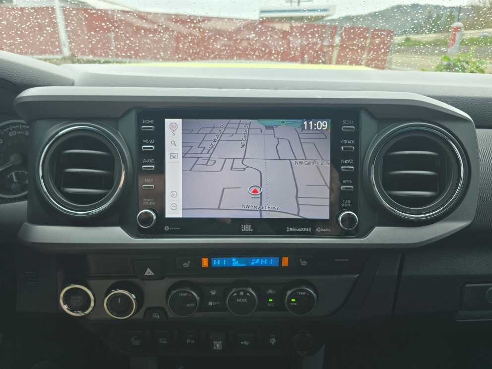 Thumbnail: 2022 Toyota Tacoma - 12