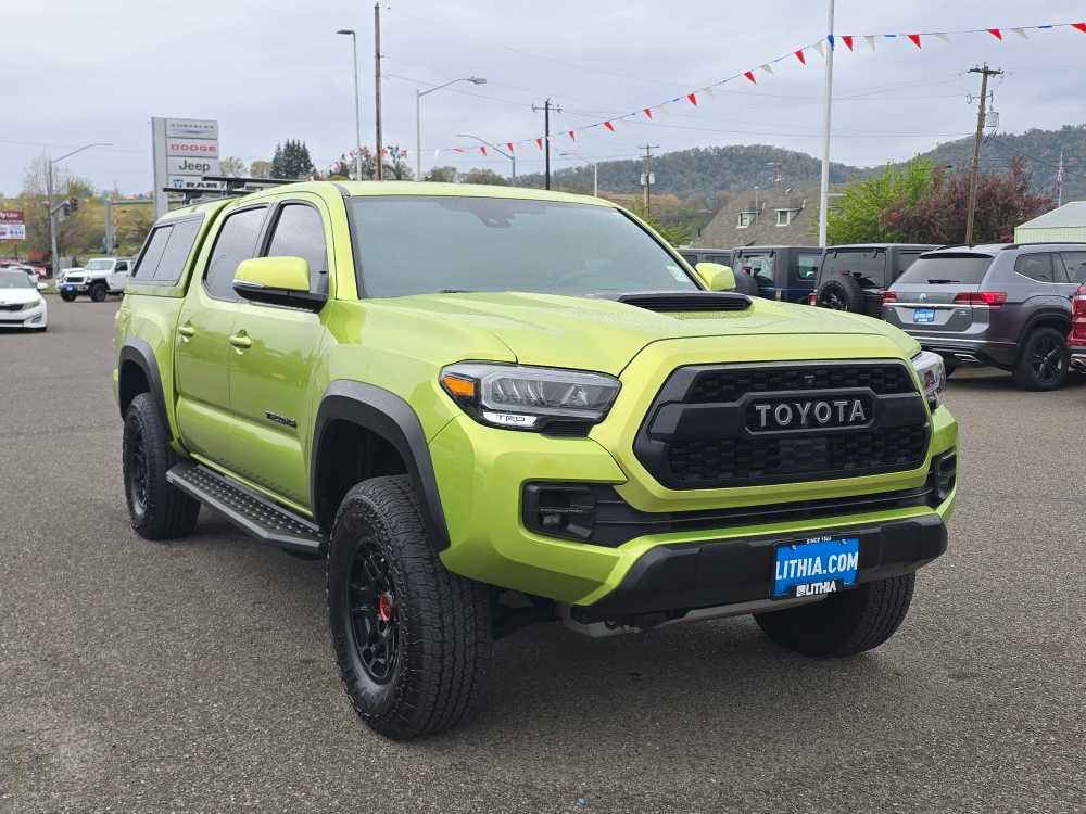 Thumbnail: 2022 Toyota Tacoma - 7