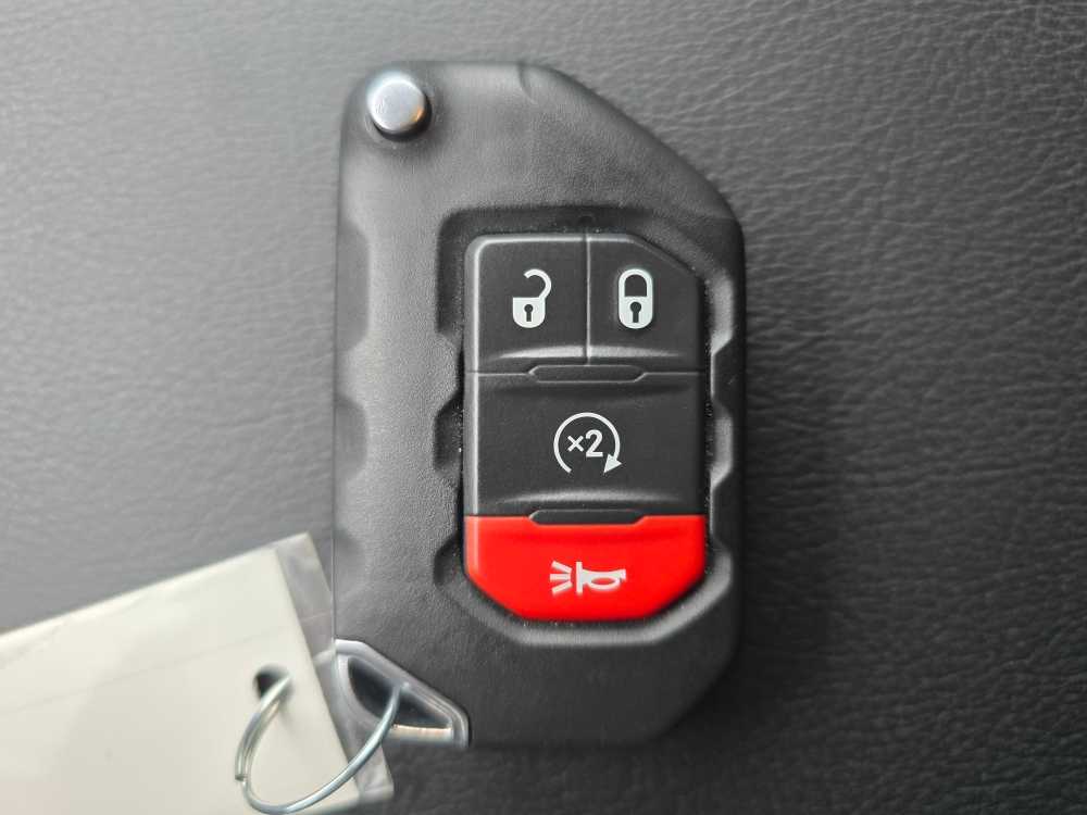 Thumbnail: 2023 Jeep Wrangler - 21