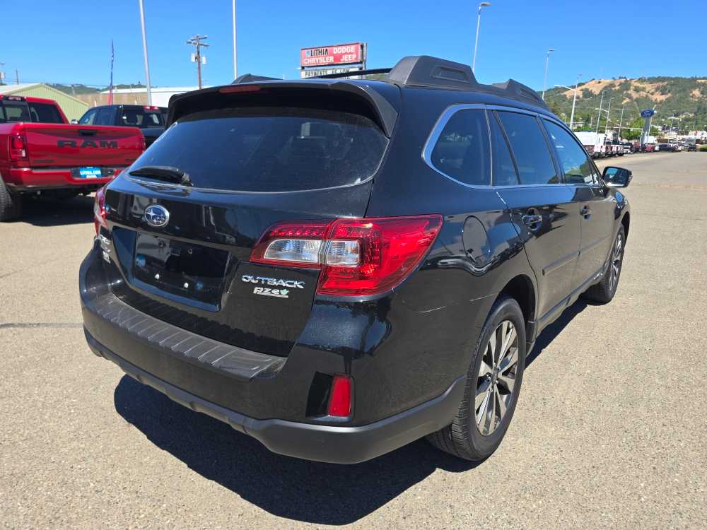 Thumbnail: 2015 Subaru Outback - 9