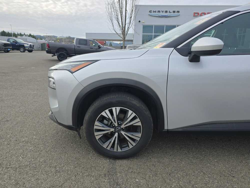 Thumbnail: 2023 Nissan Rogue - 6