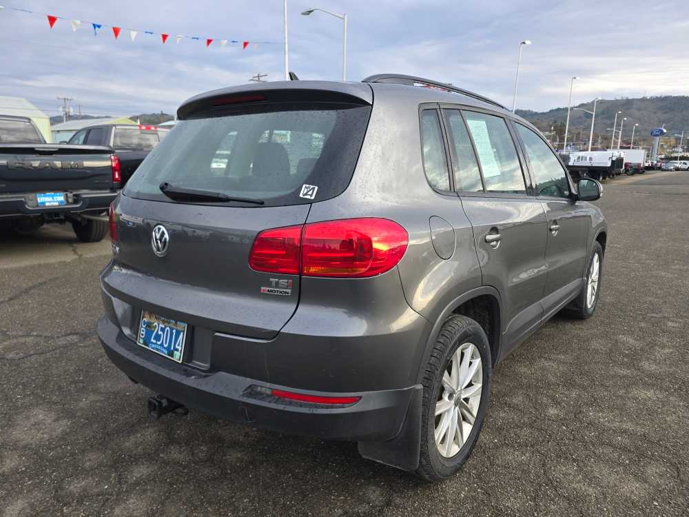 2017 Volkswagen Tiguan Limited photo 3