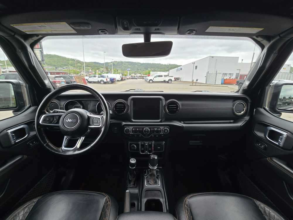 Thumbnail: 2021 Jeep Wrangler - 15