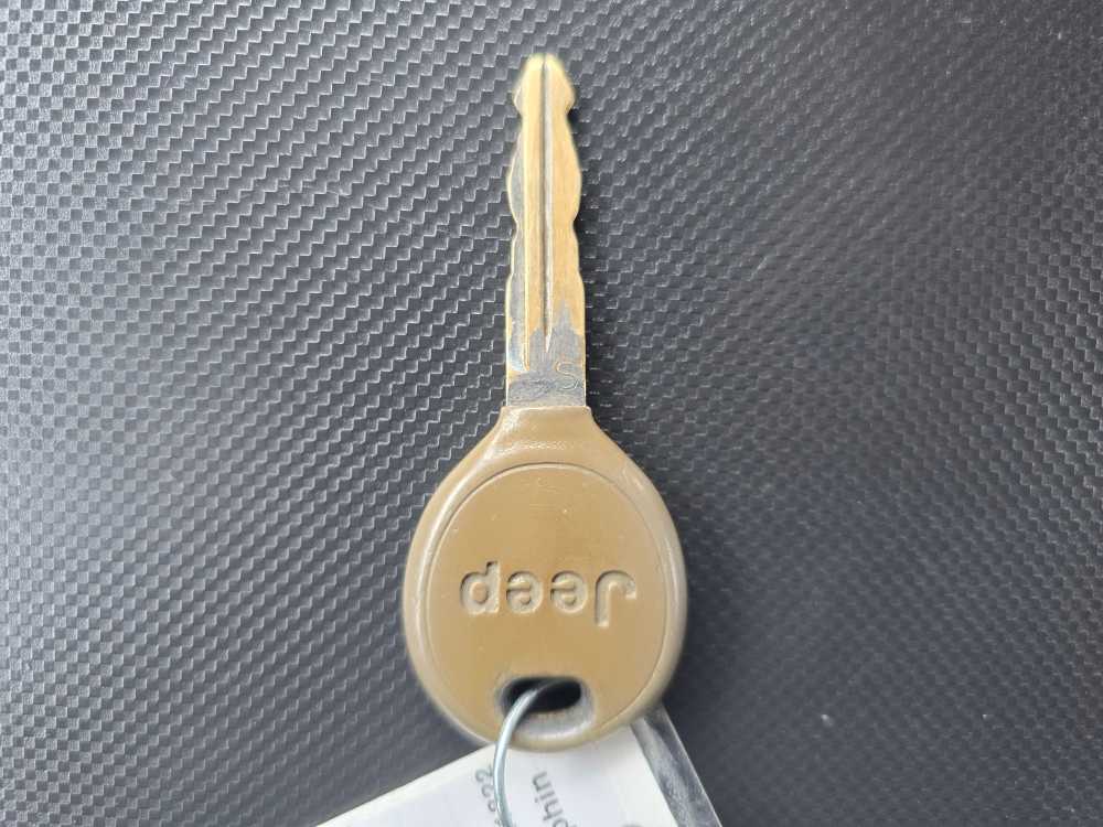 Thumbnail: 2010 Jeep Wrangler - 21