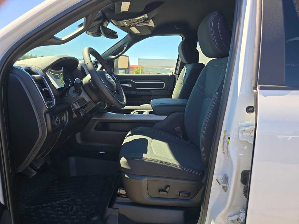 Thumbnail: 2026 RAM 2500 - 9