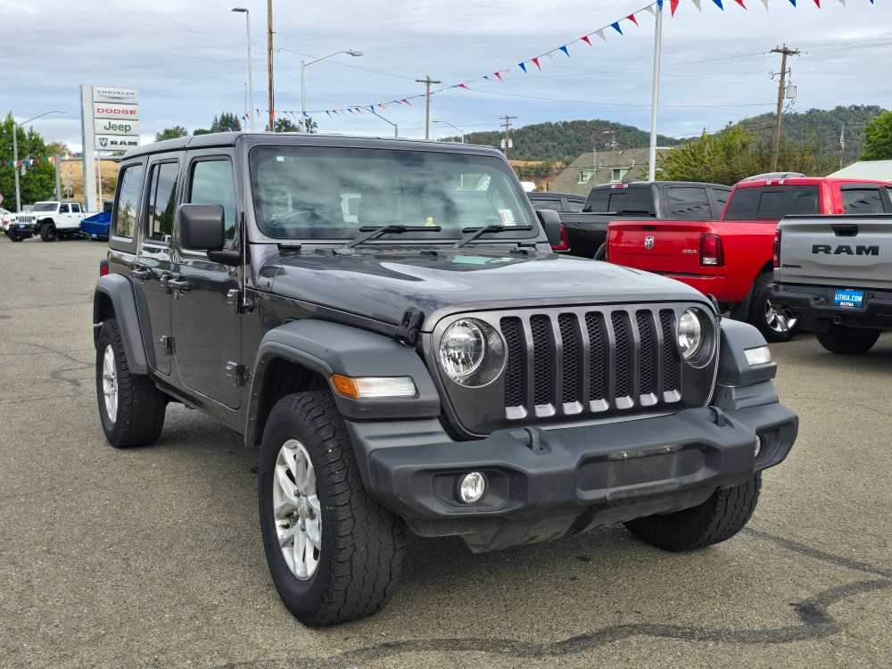 Thumbnail: 2023 Jeep Wrangler - 4