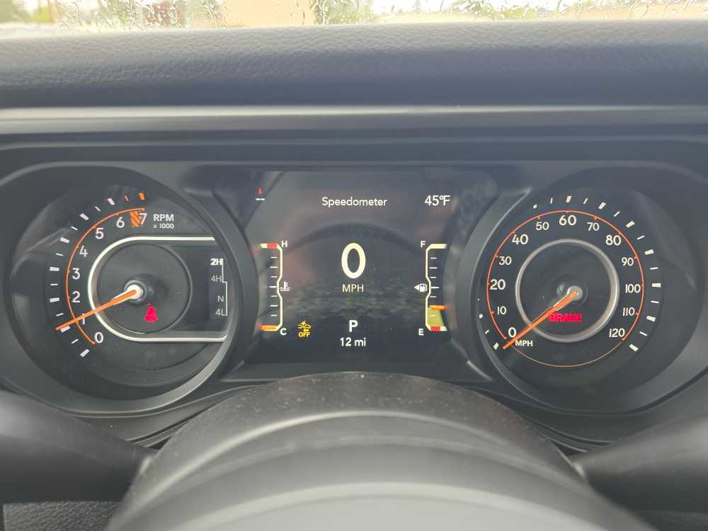 Thumbnail: 2026 Jeep Gladiator - 21